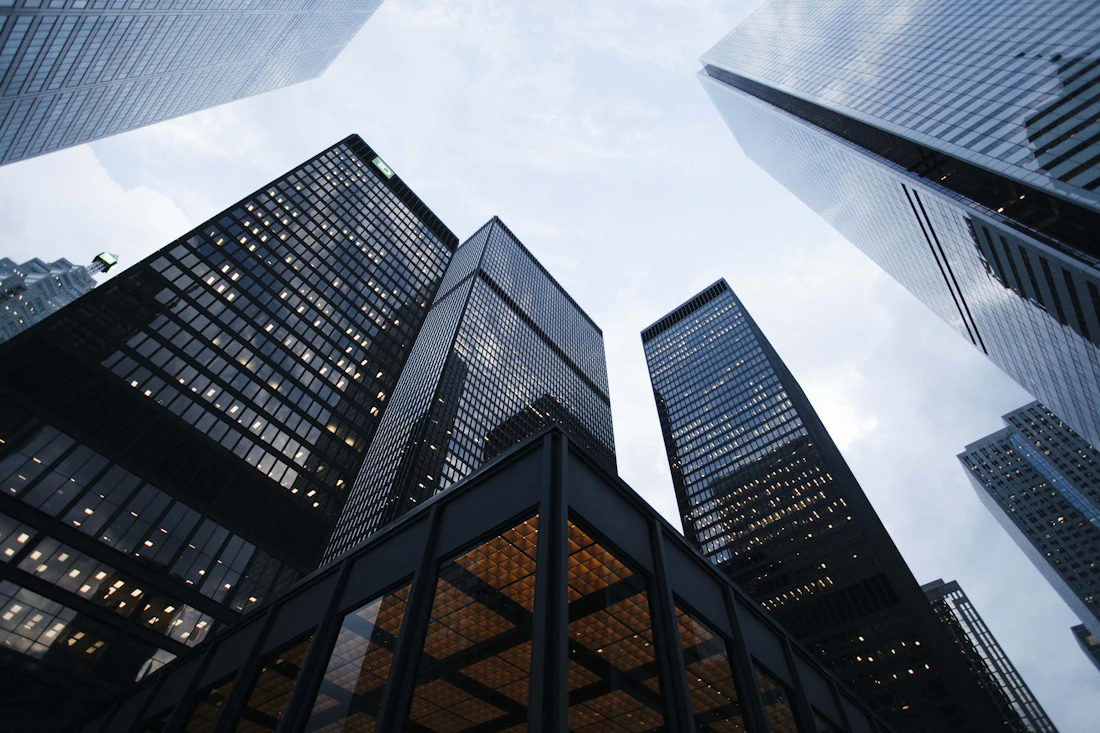 Sphere Digital IT modern corporate office